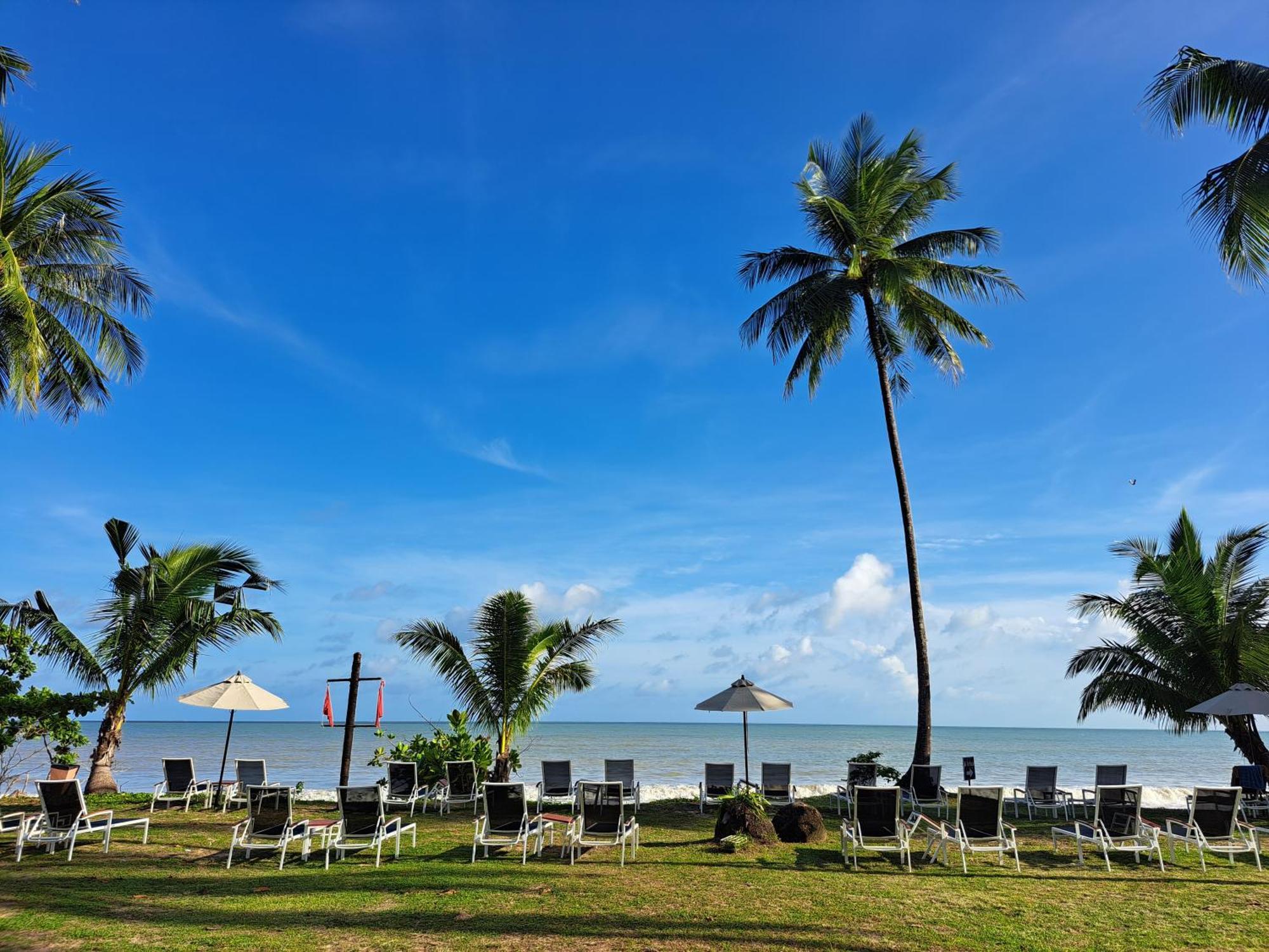 Kantary Beach Hotel Villas & Suites Khao Lak Exterior foto