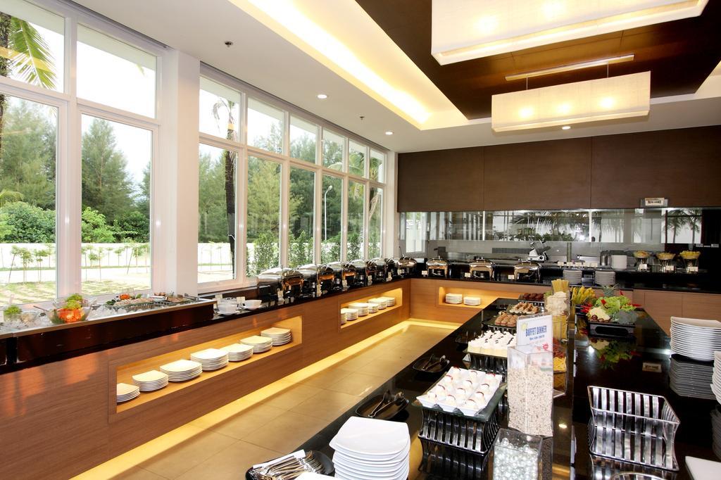 Kantary Beach Hotel Villas & Suites Khao Lak Exterior foto